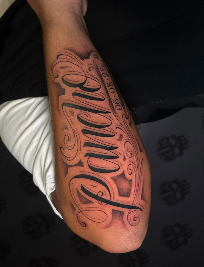 tattoo_styles-script_lettering-Nelida